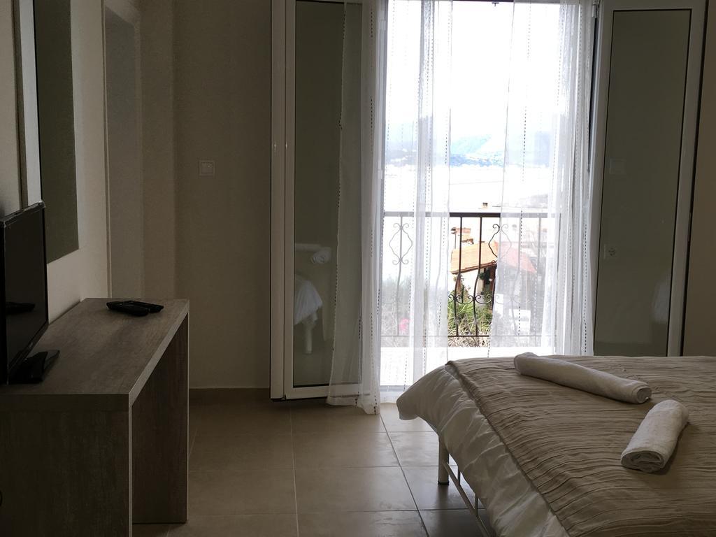 Demeliza Apartments Pláka Eksteriør bilde