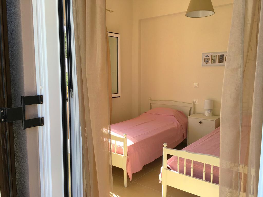 Demeliza Apartments Pláka Eksteriør bilde